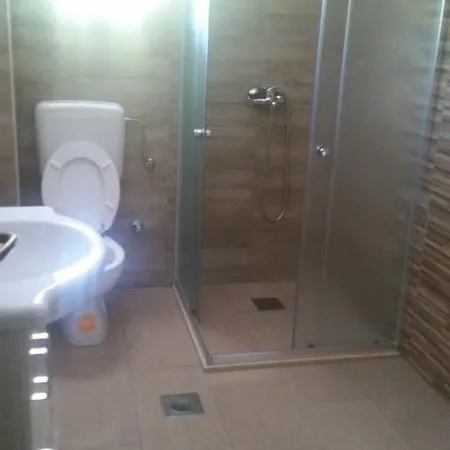 Leventich Apartman *